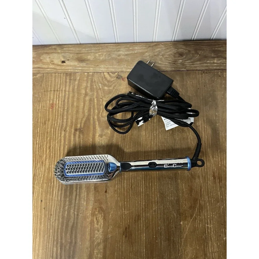 BaByliss PRO CryoCare Cold Brush Cryotherapy for Hair Model BNTCB1UC